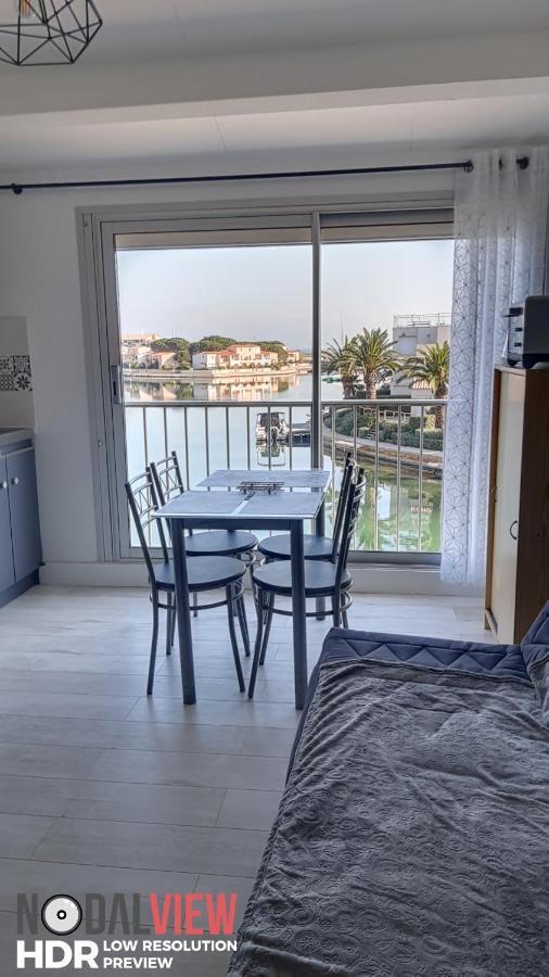 Vue Magique Sur La Marina - Appart En Duplex, Les Pieds Dans L'Eau แซงต์-ซีเปรียง ภายนอก รูปภาพ